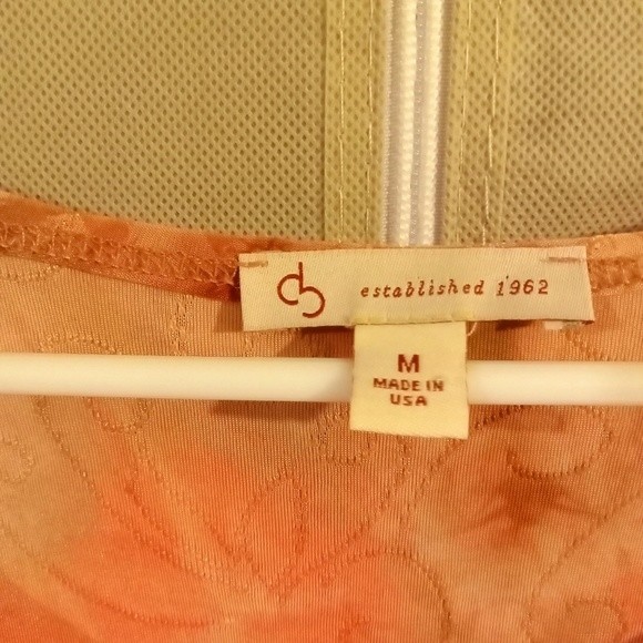 DB Established 1962 Peach Silky Floral Bell Sleeve Blouse wms Sz Med - Picture 8 of 13